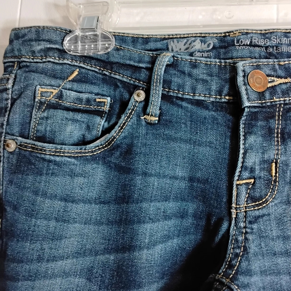 Mossimo Supply Co. Women's Skinny Jeans - Blue